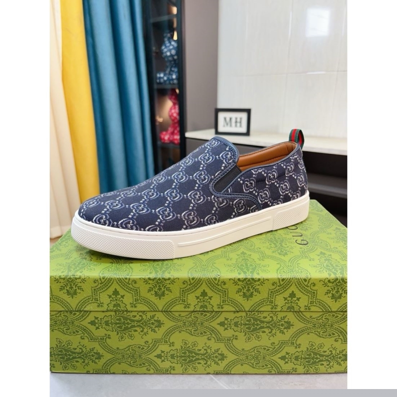 G*u*i casual shoes